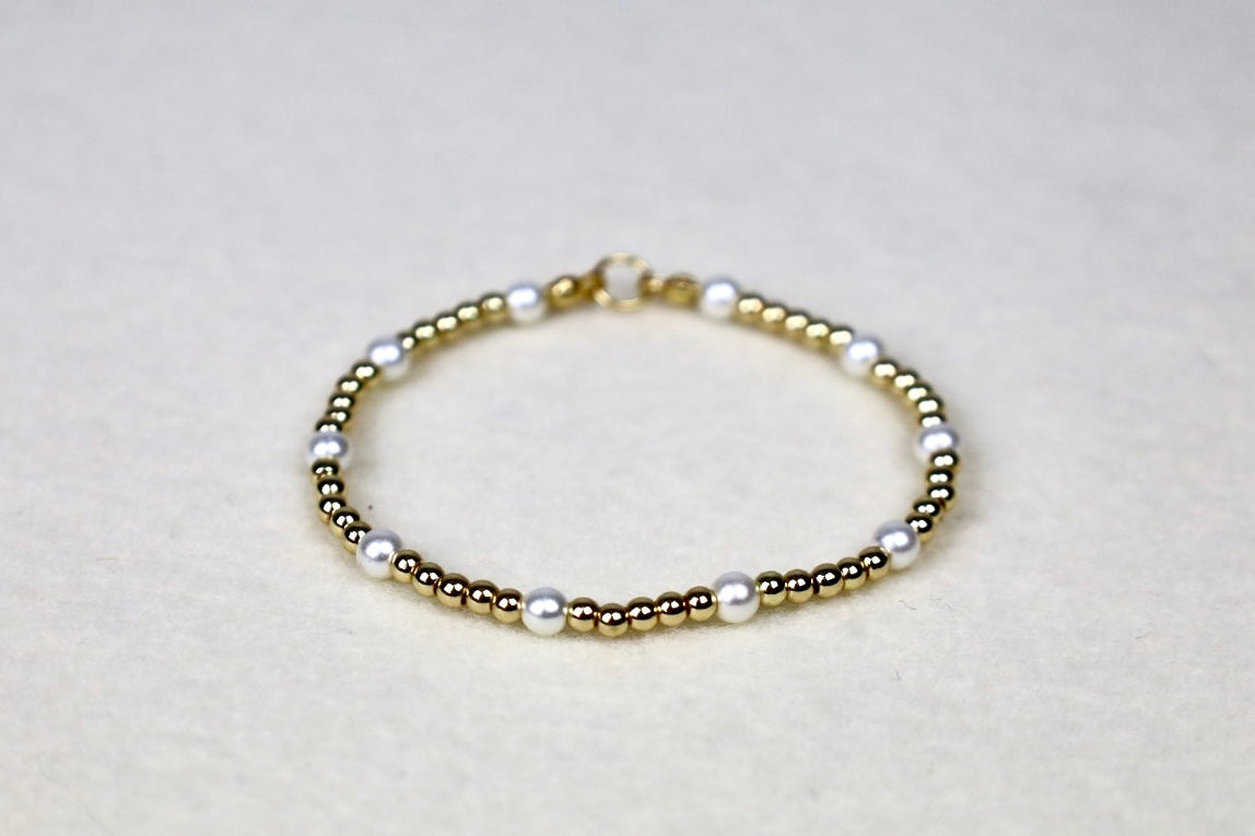 Gold & Pearl Bracelet