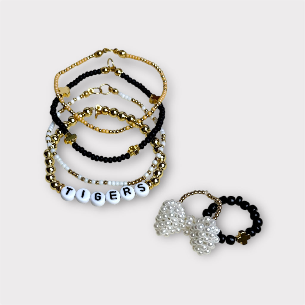 X's & O's - Midnight Edition